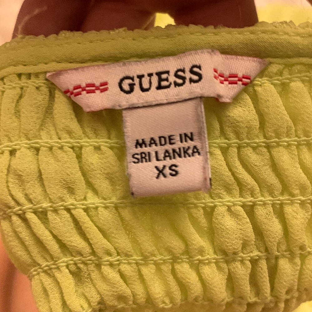 Guess Top - Picture 3 of 3